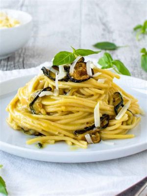  Spaghetti alla Nerano! A Symphony of Creamy Ricotta and Fried Zucchini Blooms